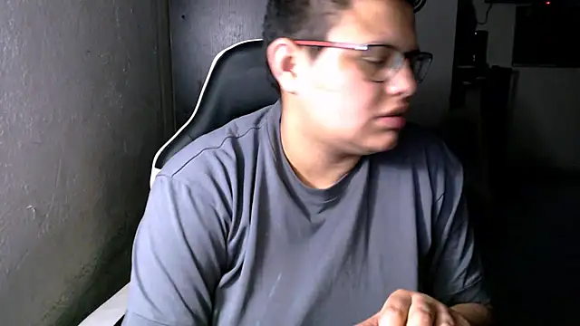 tatsumi nao online show from February 2026 04:16:01 AM