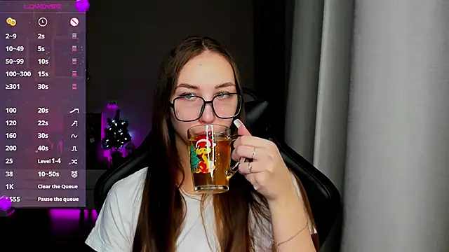 Sm0ly online show from January 2025 01:29:01 AM