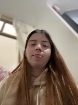 Cloew Marz online show from September 2025 09:38:01 PM