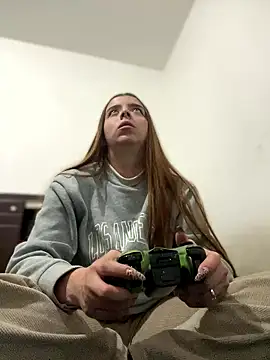 Cloew Marz online show from January 2026 12:24:01 AM