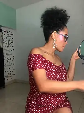 AdelaHaneix online show from December 2024 05:35:02 PM