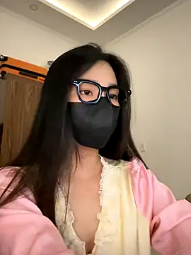 Lilisa miu online show from October 2025 04:49:01 PM