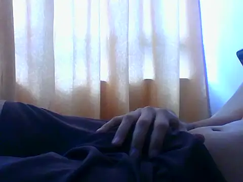 Snapshot of Juan2323hot chatting on November 2025 02:06:02 PM Juan2323hot online show from November 2025 02:06:02 PM