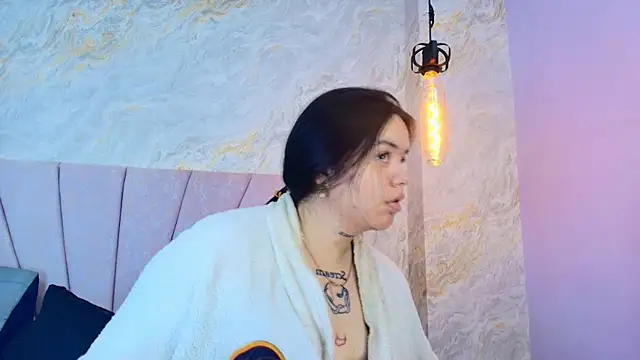 Snapshot of Mia_candy_0 chatting on July 2026 12:07:01 PM Mia candy 0 online show from July 2026 12:07:01 PM