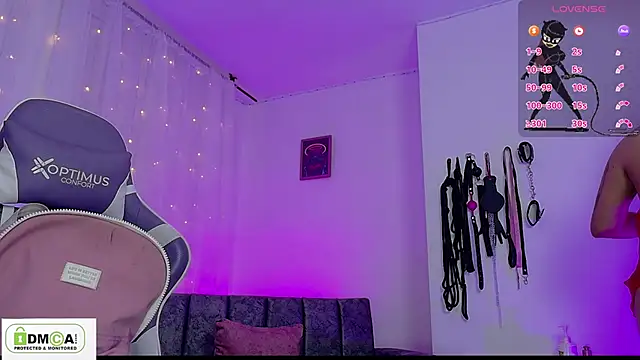 Miss scarllet  online show from April 2026 01:12:01 PM