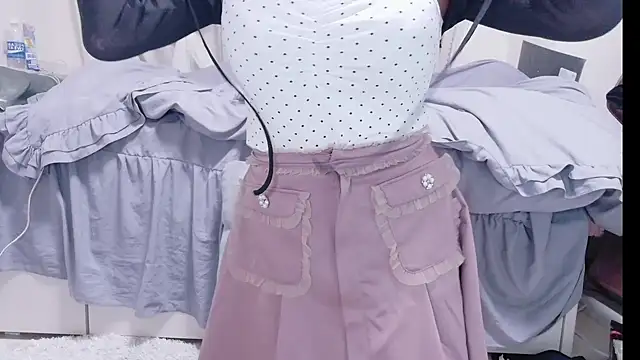 Snapshot of _chanMOMO_ chatting on September 2025 03:12:01 PM chanMOMO online show from September 2025 03:12:01 PM