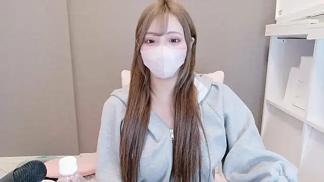  chanMOMO  online show from March 2026 02:55:01 PM