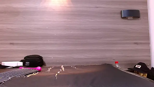 Cutie Shy  online show from March 2025 01:21:02 AM