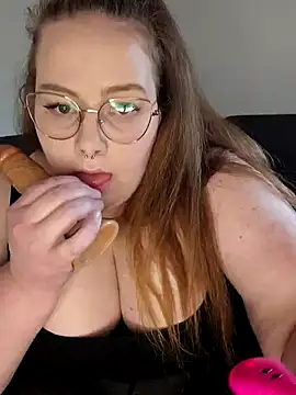  Julie x online show from December 2024 12:45:02 PM