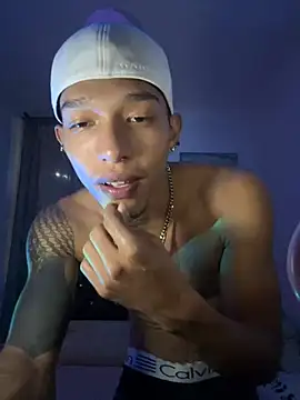 TommyGun 22 online show from March 2025 12:00:01 AM