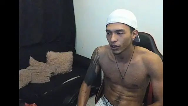 TommyGun 22 online show from March 2025 01:32:02 AM