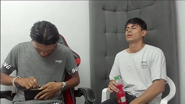 TommyGun 22 online show from February 2026 12:42:02 AM