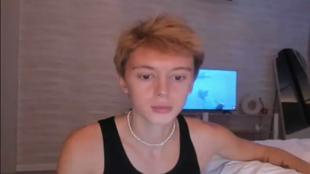 agelandreww online show from July 2026 01:20:01 PM