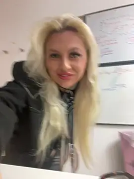 Arabellalee23 online show from March 2025 06:55:01 PM