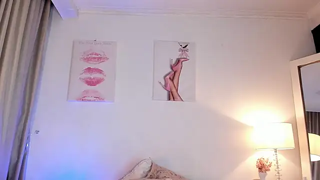 halseycox    online show from May 2026 03:01:02 AM