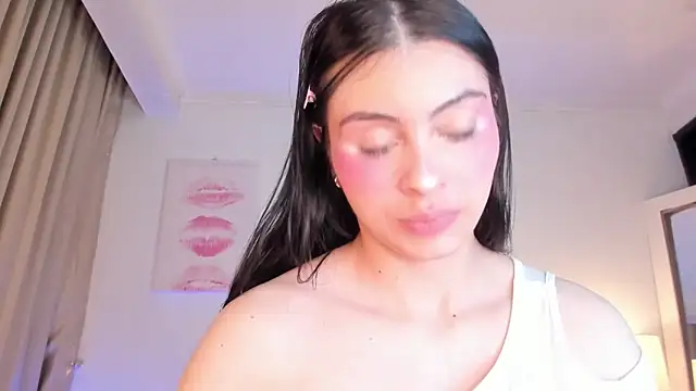 halseycox    online show from May 2026 05:35:01 AM