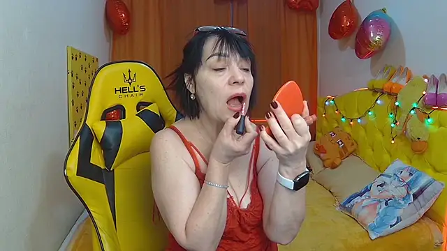 Snapshot of SandraHormas chatting on March 2025 07:36:01 AM SandraHormas online show from March 2025 07:36:01 AM