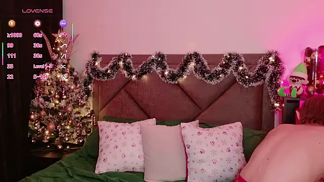 Snapshot of Sammy_Russell chatting on December 2025 06:53:02 AM Sammy Russell online show from December 2025 06:53:02 AM