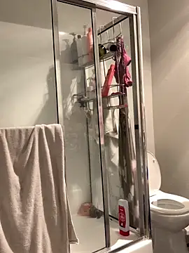 shadowmoon900 online show from April 2026 12:15:02 AM