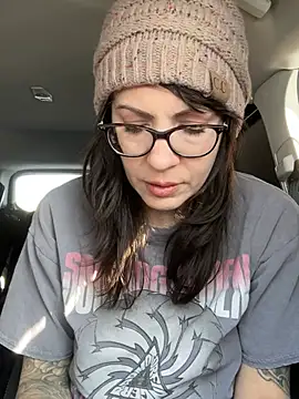 BeautifulMesss online show from February 2026 02:31:01 PM