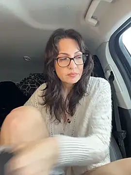 BeautifulMesss online show from March 2026 04:59:01 PM