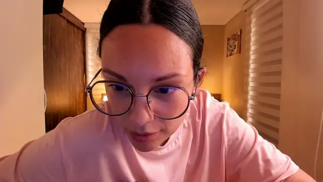 anabel 025 online show from December 2025 08:04:02 PM