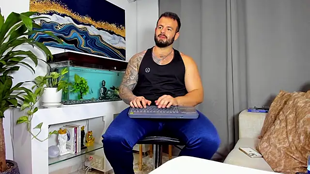 Snapshot of Johnnygrayson1 chatting on February 2025 02:07:02 AM Johnnygrayson1 online show from February 2025 02:07:02 AM