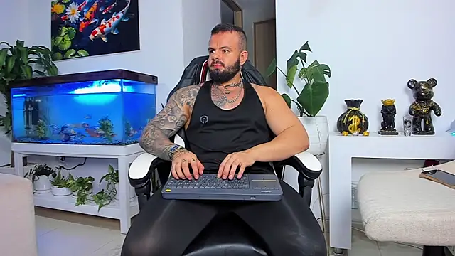 Snapshot of Johnnygrayson1 chatting on September 2025 01:27:02 AM Johnnygrayson1 online show from September 2025 01:27:02 AM