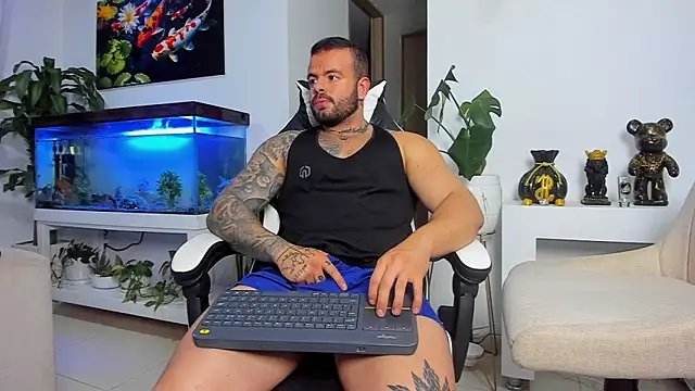 Snapshot of Johnnygrayson1 chatting on September 2025 01:11:01 AM Johnnygrayson1 online show from September 2025 01:11:01 AM