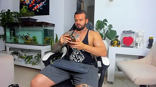 Snapshot of Johnnygrayson1 chatting on October 2025 11:24:02 PM Johnnygrayson1 online show from October 2025 11:24:02 PM