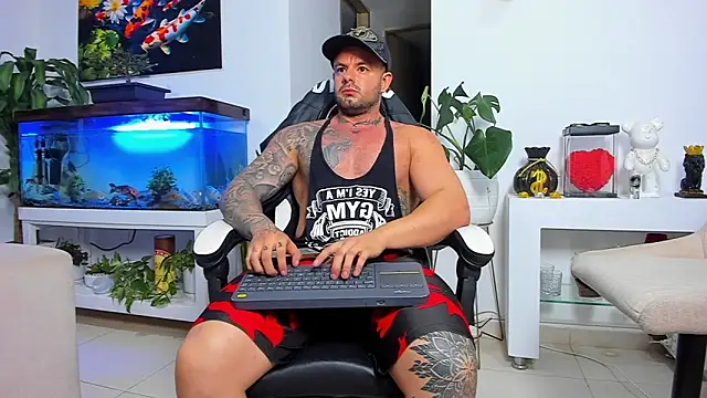 Snapshot of Johnnygrayson1 chatting on October 2025 11:27:01 PM Johnnygrayson1 online show from October 2025 11:27:01 PM