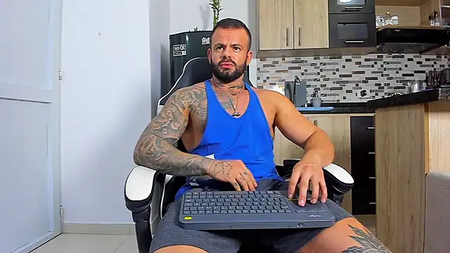 Snapshot of Johnnygrayson1 chatting on November 2025 11:26:01 PM Johnnygrayson1 online show from November 2025 11:26:01 PM