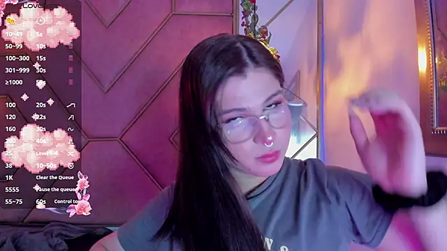 Yuri Stars online show from February 2025 02:27:02 PM