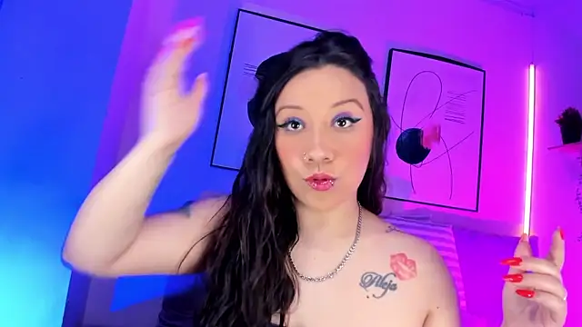 Snapshot of rose_xd chatting on February 2025 10:28:02 PM rose xd online show from February 2025 10:28:02 PM