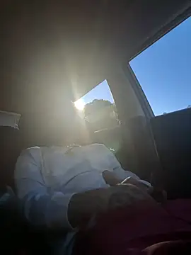 BROKEBOY707 online show from April 2026 03:09:01 AM