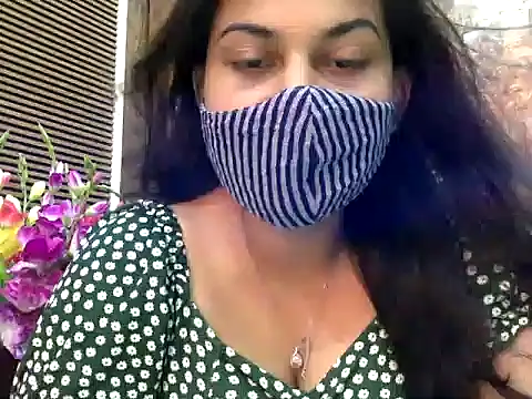 HaaniKaur online show from March 2025 07:58:02 AM