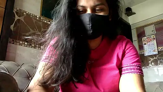 Snapshot of HaaniKaur chatting on April 2026 05:11:01 AM HaaniKaur online show from April 2026 05:11:01 AM