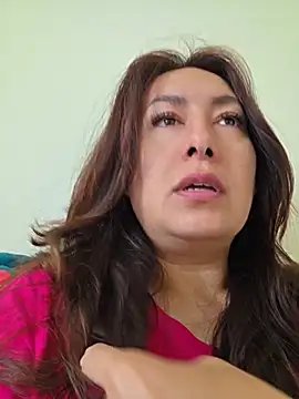 xLadyScarlettx online show from April 2026 01:03:01 PM