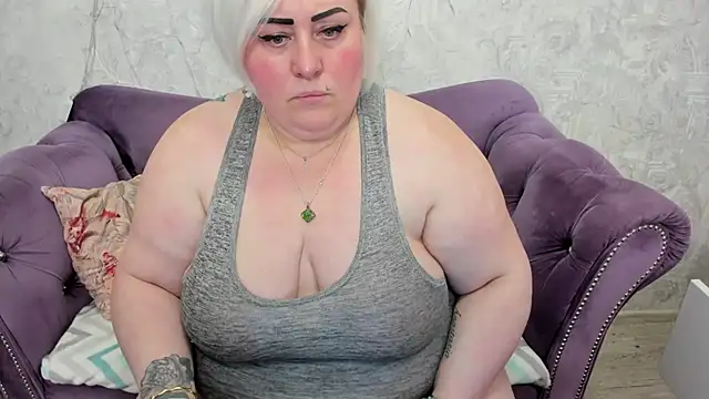 fashiona online show from February 2025 07:52:01 AM