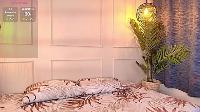 luandy online show from December 2025 07:56:02 PM