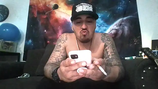 Snapshot of Antoniothedon chatting on June 2026 11:29:02 PM Antoniothedon online show from June 2026 11:29:02 PM