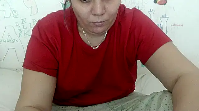 Snapshot of VixenBya chatting on January 2025 10:08:01 AM VixenBya online show from January 2025 10:08:01 AM