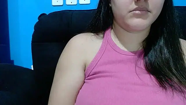 luckygirl111 online show from April 2026 01:34:01 PM