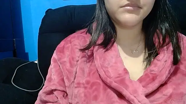 luckygirl111 online show from June 2026 01:09:02 PM