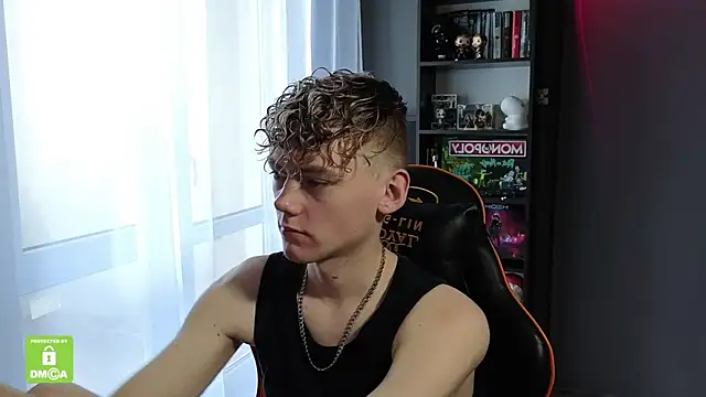 Keytaro online show from October 2025 10:38:02 AM