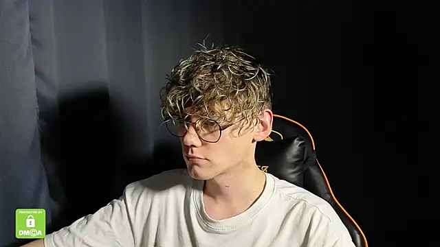 Keytaro online show from January 2026 07:30:01 PM