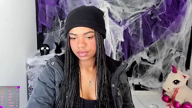 Marce 22 online show from October 2025 04:40:01 PM