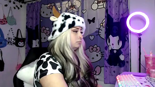 lussyevans24 online show from November 2025 04:57:02 AM