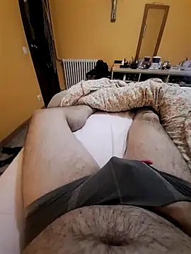 Snapshot of Escondido52 chatting on February 2025 11:06:02 PM Escondido52 online show from February 2025 11:06:02 PM