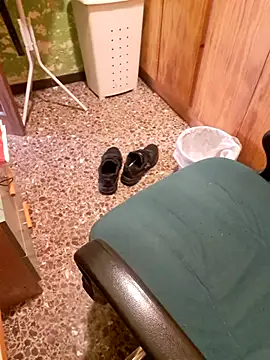 Snapshot of Escondido52 chatting on March 2025 12:22:01 PM Escondido52 online show from March 2025 12:22:01 PM